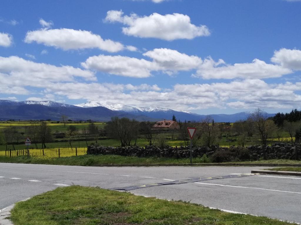 Brieva Casas De La Fuente旅馆 外观 照片
